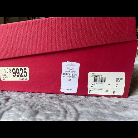 Valentino Rockstuds heels.  Size 38 - Picture 6 of 6